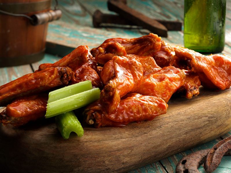 Wings 'N More Restaurant & Bar food